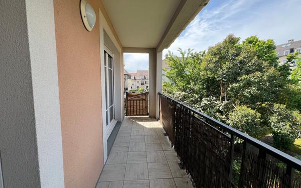 Appartement à vendre    3 pièces • 64,85 m2 Magny-le-Hongre