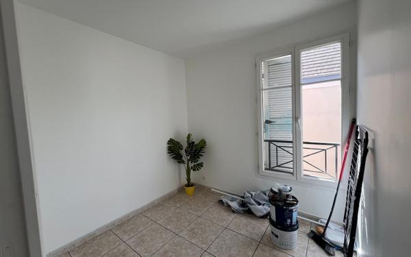 Appartement à vendre    3 pièces • 64,85 m2 Magny-le-Hongre