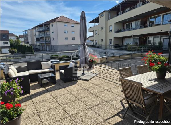 À VENDRE APPARTEMENT T3 AVEC GRANDE TERRASSE ET GARAGE, VALDAHON
