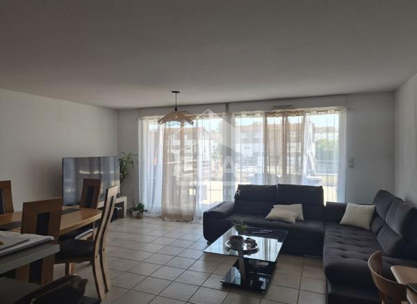 À VENDRE APPARTEMENT T3 AVEC GRANDE TERRASSE ET GARAGE, VALDAHON