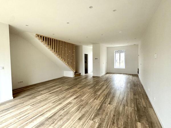 Triplexe 180m2 avec jardin privatif  entièrement refait à neuf