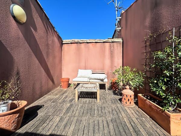 Magnifique maison de village terrasse et garage