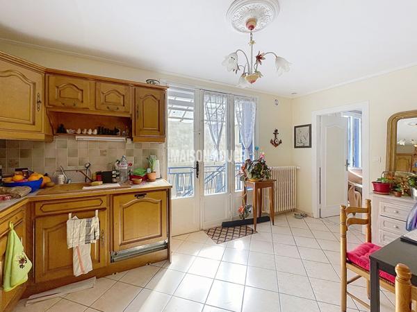 DOL-DE-BRETAGNE - Maison avec appartement