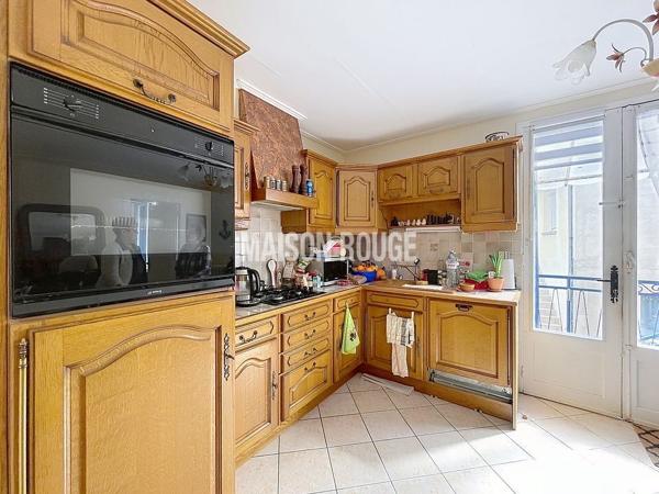 DOL-DE-BRETAGNE - Maison avec appartement