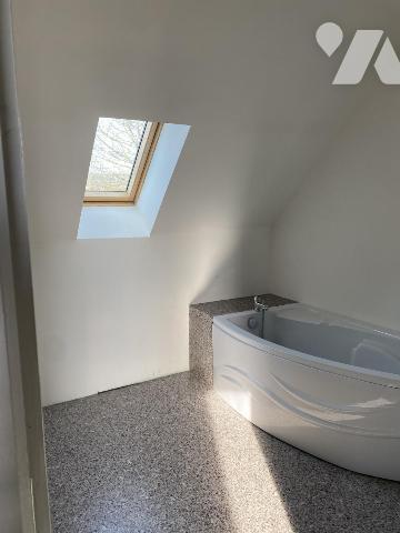 PAVILLON DE PLAIN-PIED AVEC TERRAIN