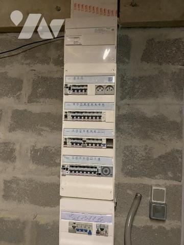 PAVILLON DE PLAIN-PIED AVEC TERRAIN