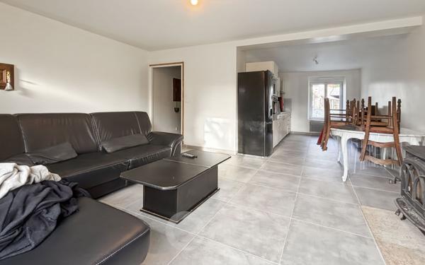 Maison à vendre    3 pièces •  La Jonchère-Saint-Maurice