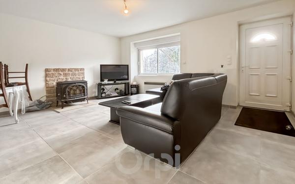 Maison à vendre    3 pièces •  La Jonchère-Saint-Maurice