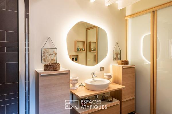 Elégante maison en pierre avec studio indépendant