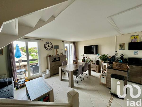 Appartement à vendre 3 pièces 66 m² Montigny-le-Bretonneux