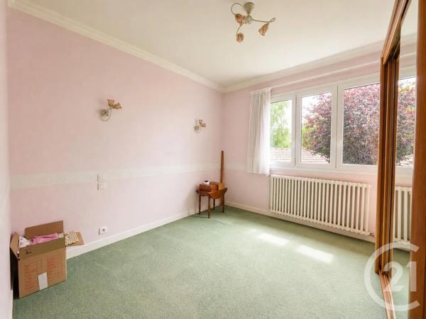 Maison à vendre  5 pièces - 136,35 m 2   ORMESSON SUR MARNE  - 94