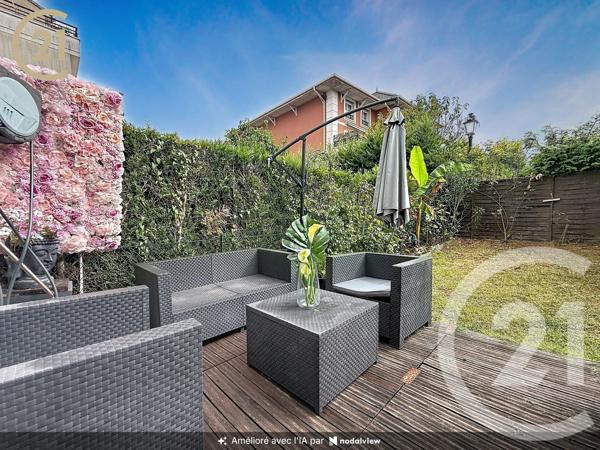 Maison à vendre  4 pièces - 74,50 m 2   BONDY  - 93