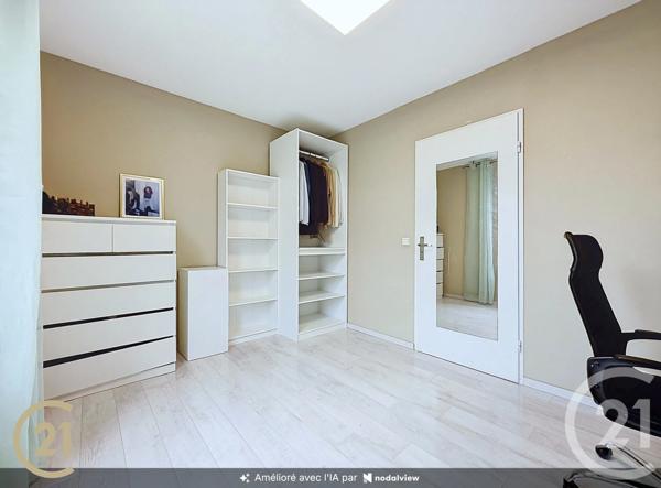 Maison à vendre  4 pièces - 74,50 m 2   BONDY  - 93