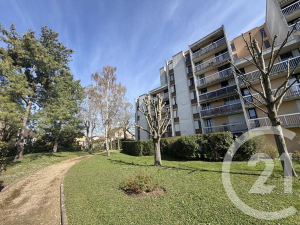 Appartement F5 à vendre  5 pièces - 91,83 m 2   BEZONS  - 95