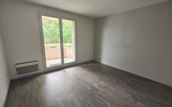 Appartement à louer    2 pièces • 33,47 m2 Launaguet