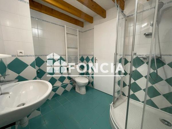 Location Appartement 3 pièces 59 m² - 11 RUE PIERRE NOUAIL Saint Ave 56890