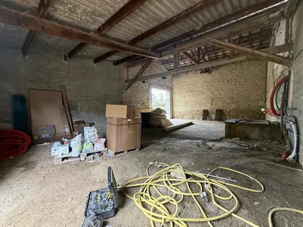 Location Local commercial 1 pièces 95 m2 à Salon-de-Provence