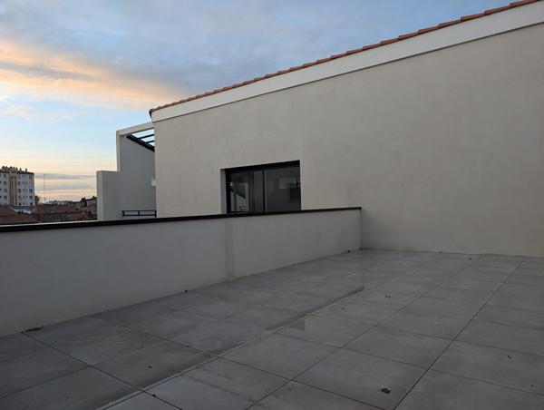 A VENDRE TOULOUSE SAINT CYPRIEN - T4 neuf 128m² dernier étage Terrasse 44m²