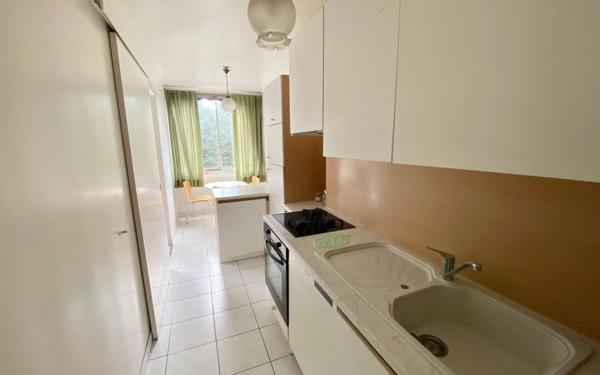 Appartement à vendre    4 pièces • 77,48 m2 Boussy-Saint-Antoine