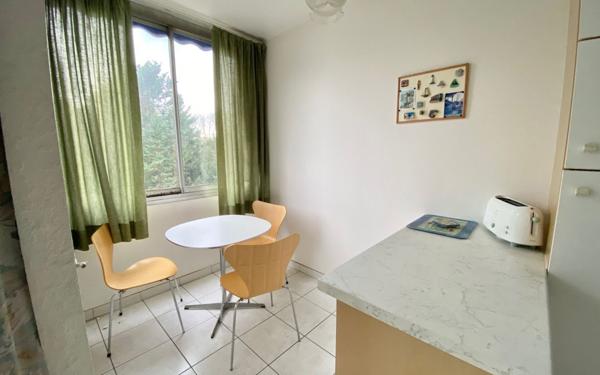 Appartement à vendre    4 pièces • 77,48 m2 Boussy-Saint-Antoine