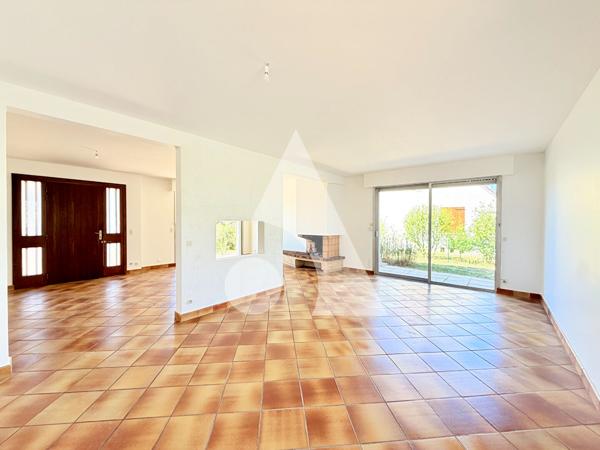 Maison 7 pièces 158.78 m2