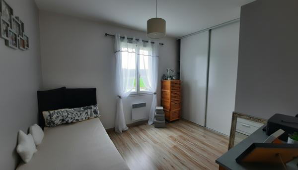 Maison Jonzac 4 pièce(s) 97 m2