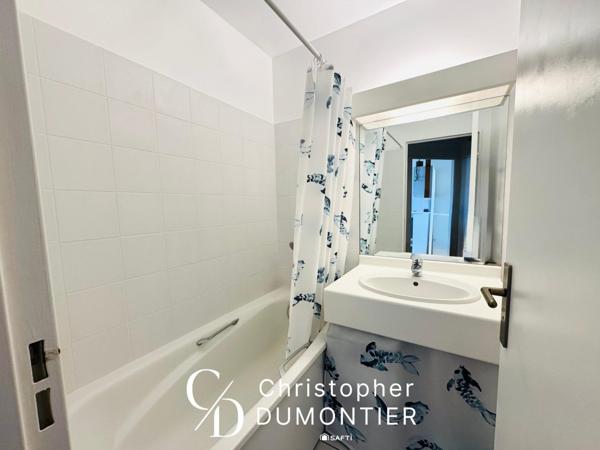 TROUVILLE SUR MER - VUE MER - TENNIS