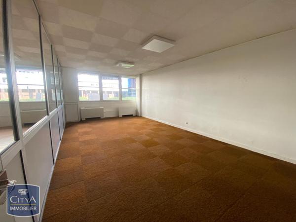 Local professionnel à vendre 189m²