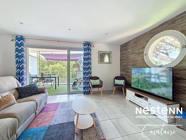 Appartement 3 pièces au calme au premier et dernier étage d'une copropriété intimiste