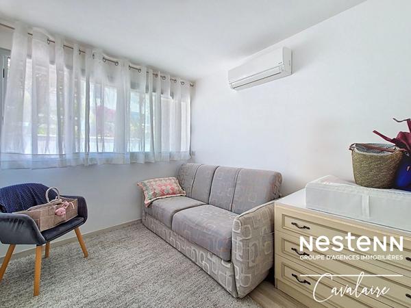 Appartement 3 pièces au calme au premier et dernier étage d'une copropriété intimiste