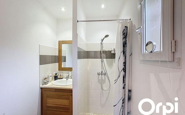 Maison à vendre    4 pièces •  Zonza