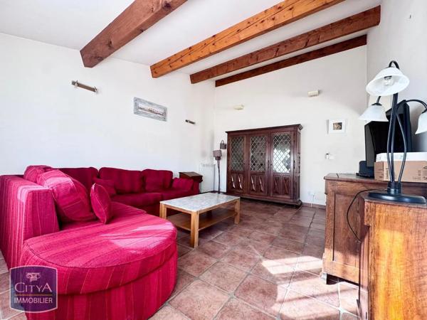 Maison à louer 5 pièces 111.64m² Nîmes (30900)