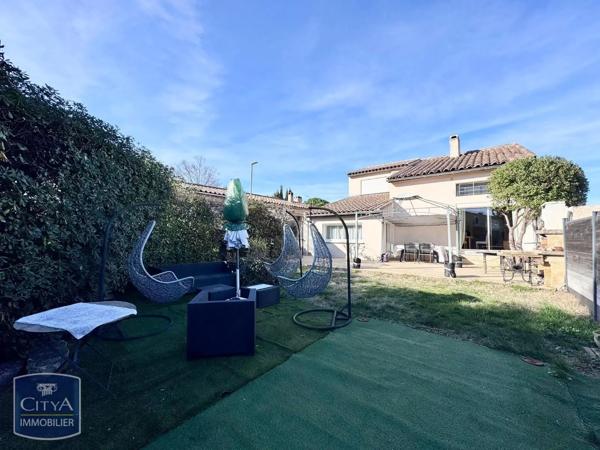 Maison à louer 5 pièces 111.64m² Nîmes (30900)