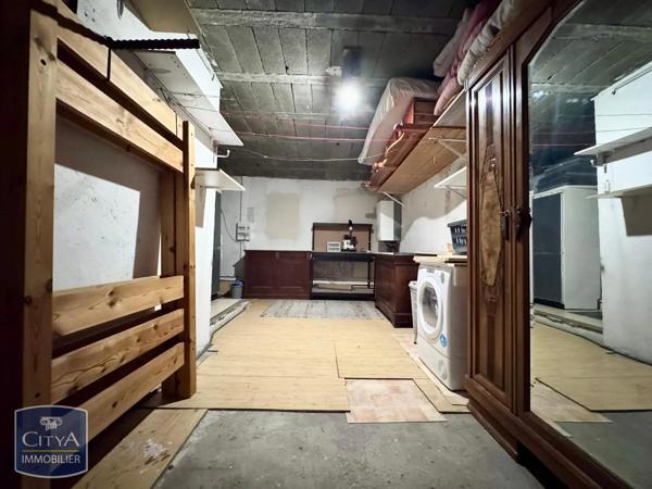 Maison à louer 5 pièces 111.64m² Nîmes (30900)