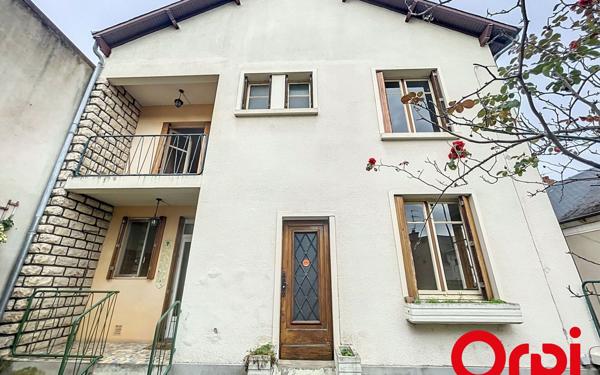 Maison à vendre    3 pièces • 68,21 m2    Bourges