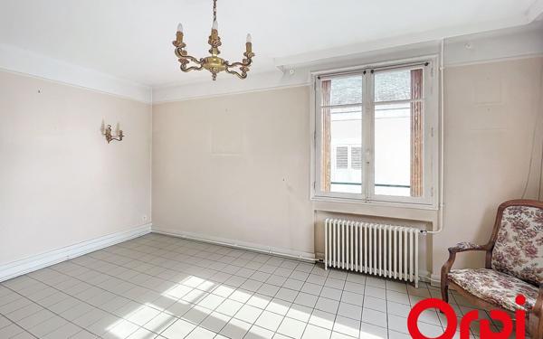 Maison à vendre    3 pièces • 68,21 m2    Bourges