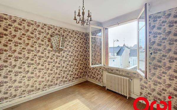 Maison à vendre    3 pièces • 68,21 m2    Bourges