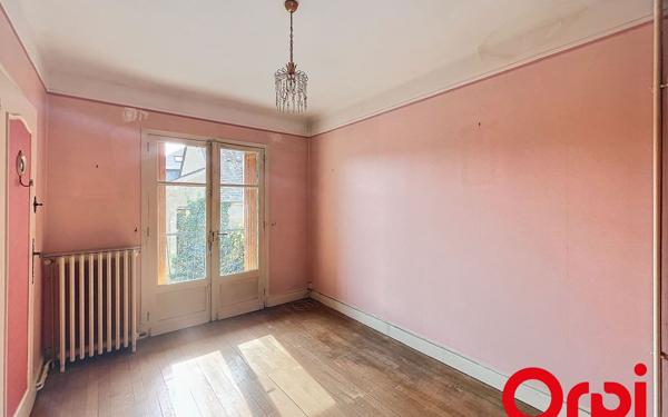Maison à vendre    3 pièces • 68,21 m2    Bourges