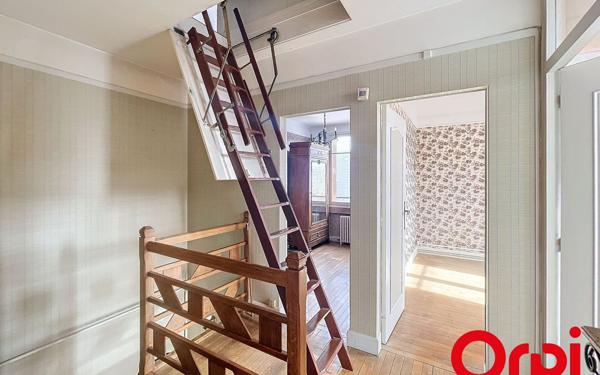 Maison à vendre    3 pièces • 68,21 m2    Bourges