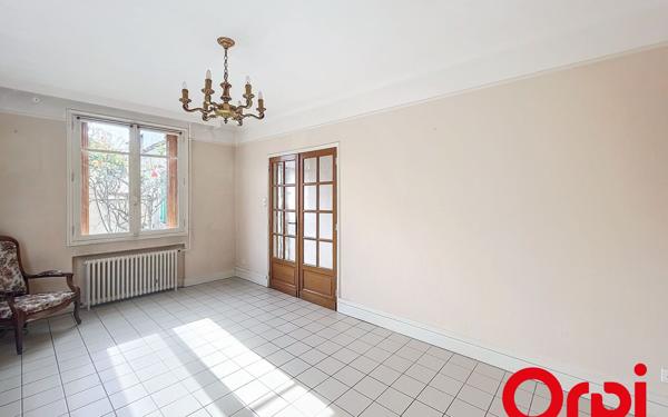 Maison à vendre    3 pièces • 68,21 m2    Bourges