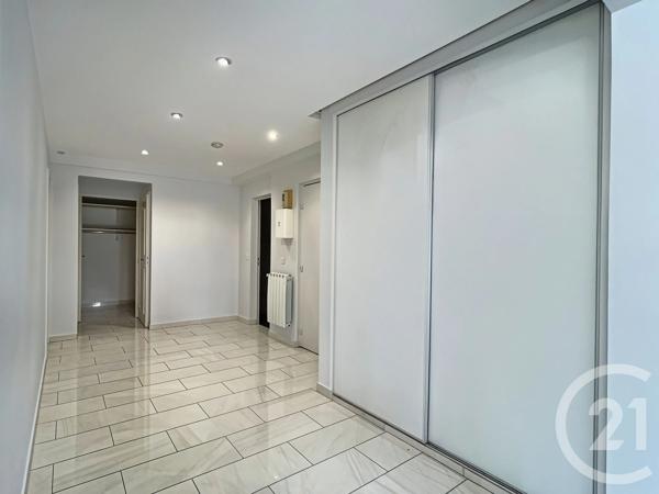 Appartement F5 à vendre  5 pièces - 97,98 m 2   AULNAY SOUS BOIS  - 93