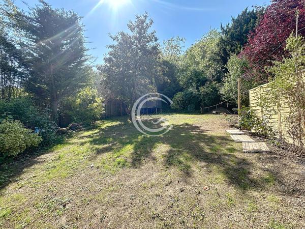 Boulogne-Billancourt (92100) MAISON D'ARCHITECTE A L'ESPRIT LOFT - DPE C