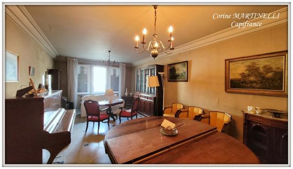 A vendre ASTAFFORT centre du village, maison 228 m² - Terrain de 717,00 m² - Garage