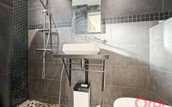 Maison à vendre    5 pièces • 63,73 m2 Stains