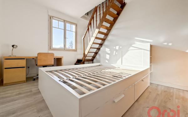 Maison à vendre    5 pièces • 63,73 m2 Stains