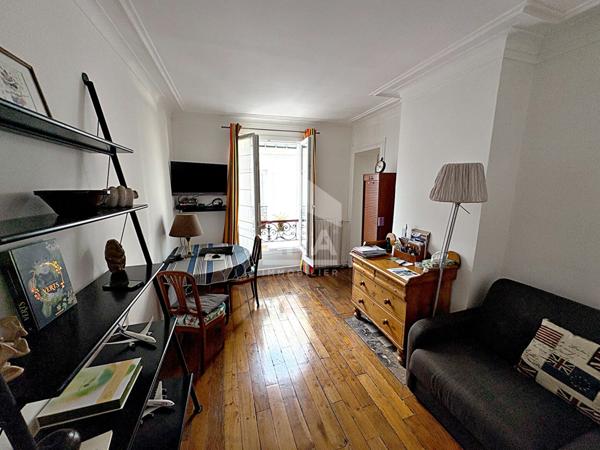 Appartement Paris 2 pièce(s) 40.07 m2