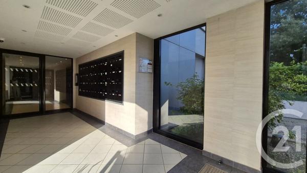 Appartement F2 à vendre  2 pièces - 44,99 m 2   CERGY  - 95