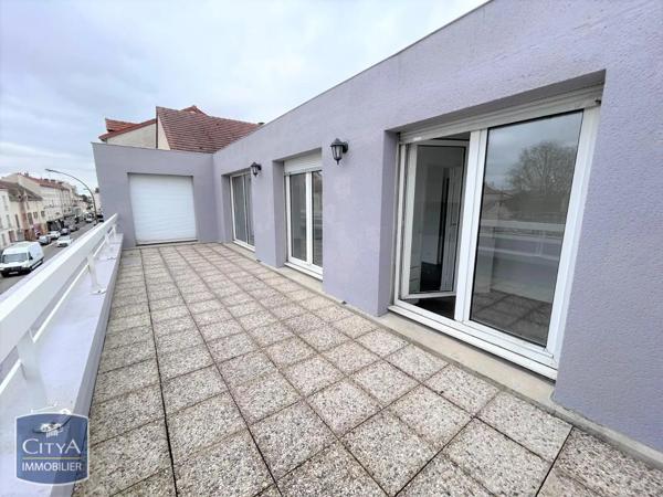 Appartement à louer 4 pièces 71.09m² Livry-Gargan (93190)