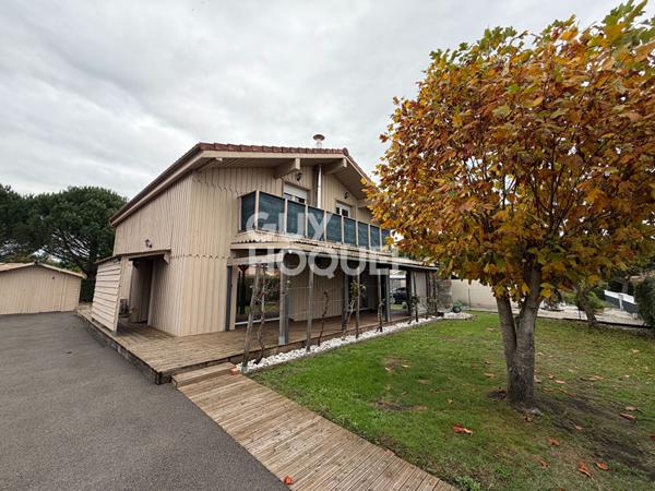 Maison Parentis En Born de 182m² 4 chambres