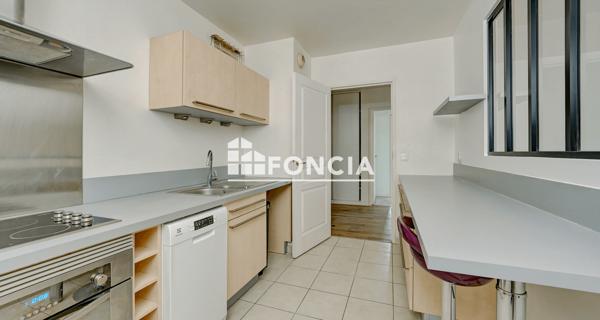À vendre Appartement 4 pièces 90.36 m² - Le Plessis-robinson 92350